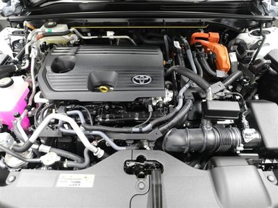 صورة 26 لـ 2025 Toyota CROWN ESTATE