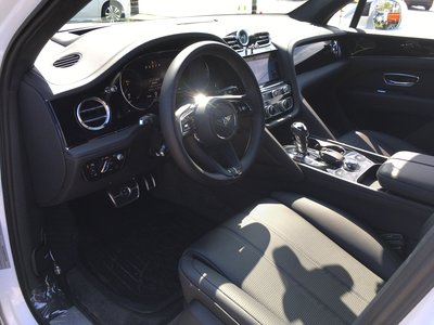 2022 Bentley BENTAYGA 照片 14