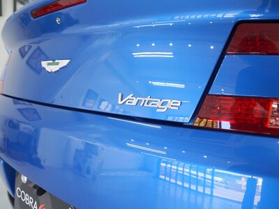 2008 Aston Martin V8 照片 19