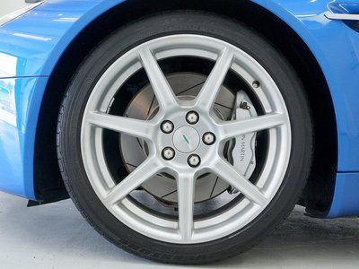 2008 Aston Martin V8 照片 4