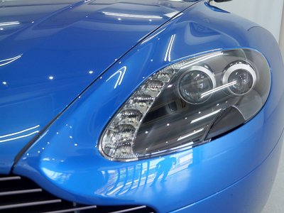 2008 Aston Martin V8 照片 8