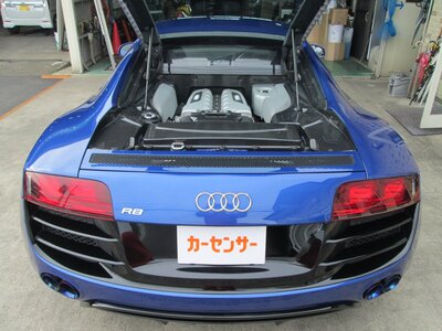 2011 AUDI R8 photo 16