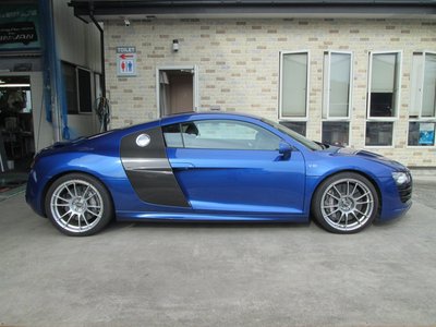 2011 AUDI R8 photo 11