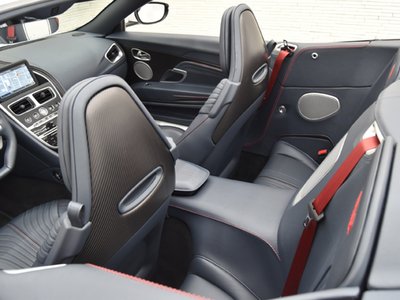 صورة 14 لـ 2022 Aston Martin DB11 VOLANTE