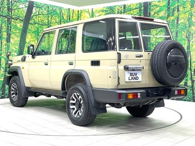 صورة 56 لـ 2024 Toyota LAND CRUISER 70