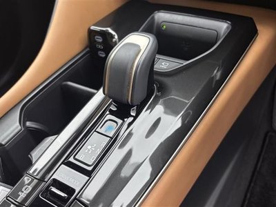 2024 Toyota CROWN SPORT — фото 14