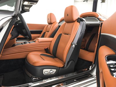 2021 ROLLS-ROYCE DAWN 照片 16