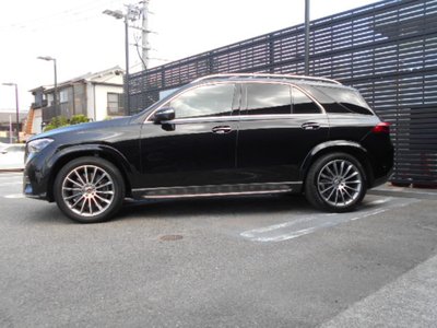 2025 Mercedes-BENZ GLE photo 4