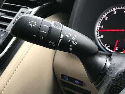 صورة 27 لـ 2023 Toyota LAND CRUISER 300