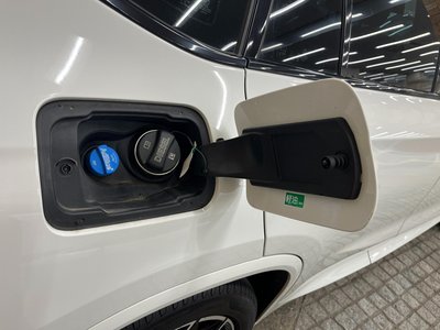 2022 BMW X4 thumbnail 53