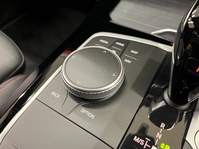 2022 BMW X4 thumbnail 26
