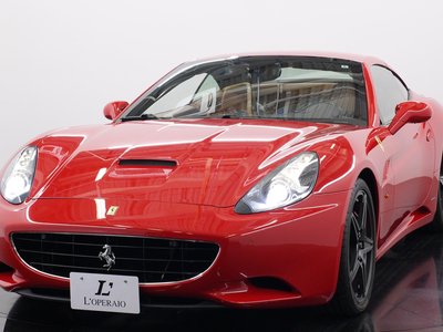 صورة مصغرة 26 لـ 2012 Ferrari CALIFORNIA 30
