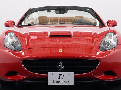 صورة مصغرة 15 لـ 2012 Ferrari CALIFORNIA 30