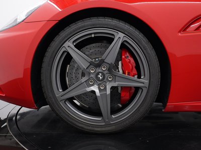 صورة مصغرة 5 لـ 2012 Ferrari CALIFORNIA 30