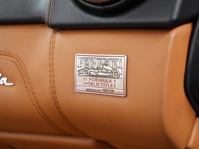 صورة مصغرة 41 لـ 2012 Ferrari CALIFORNIA 30