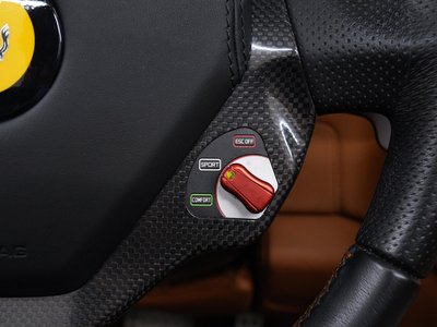 صورة مصغرة 45 لـ 2012 Ferrari CALIFORNIA 30