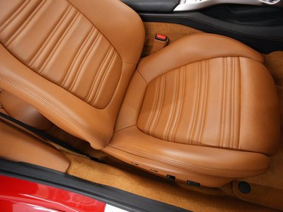 صورة مصغرة 8 لـ 2012 Ferrari CALIFORNIA 30