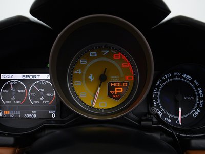 صورة مصغرة 46 لـ 2012 Ferrari CALIFORNIA 30