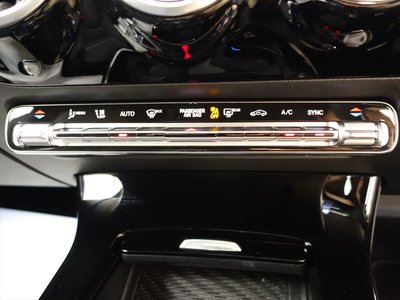 2025 Mercedes-BENZ CLA thumbnail 25