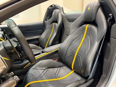 2022 Ferrari 812 GTS 照片 15
