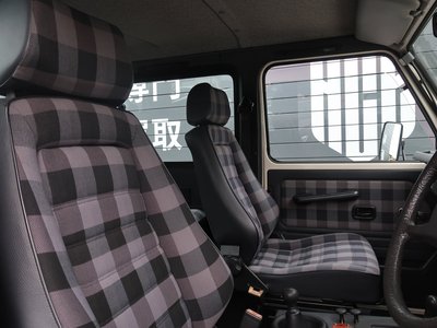 صورة 9 لـ 1988 Mercedes-BENZ G-CLASS