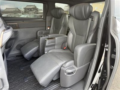2024 Toyota ALPHARD photo 15