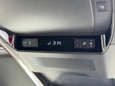 صورة 77 لـ 2025 Toyota ALPHARD