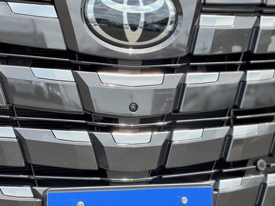 صورة 22 لـ 2025 Toyota ALPHARD