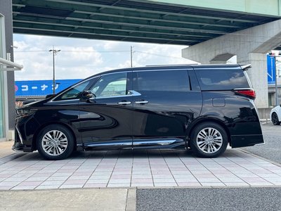 صورة 35 لـ 2025 Toyota ALPHARD