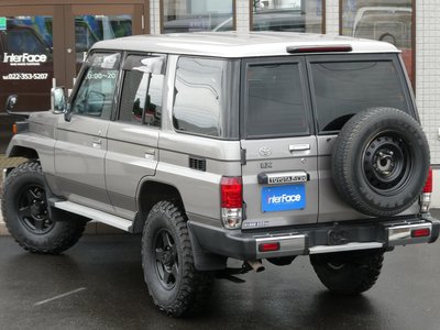 2000 Toyota LAND CRUISER 70 照片 13