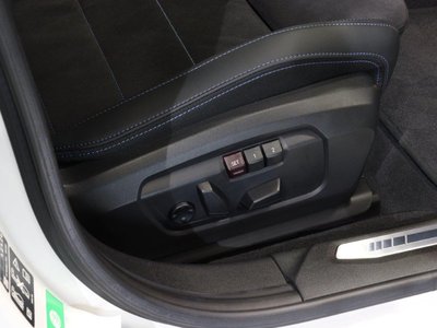 2026 BMW 2 SERIES GRAN COUPE thumbnail 18