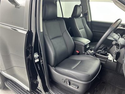 صورة 29 لـ 2023 Toyota LAND CRUISER PRADO
