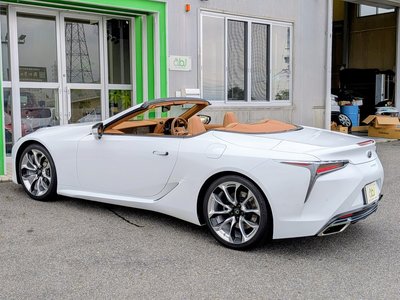 صورة 32 لـ 2020 Lexus LC CONVERTIBLE
