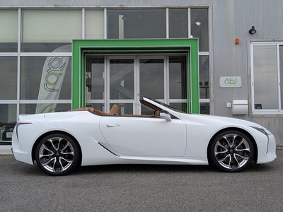 صورة 20 لـ 2020 Lexus LC CONVERTIBLE