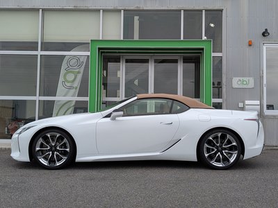 صورة 22 لـ 2020 Lexus LC CONVERTIBLE