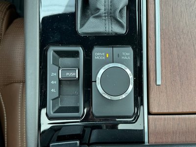 صورة 34 لـ 2022 Toyota TUNDRA