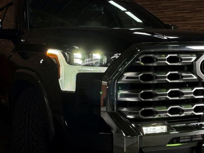 صورة 10 لـ 2022 Toyota TUNDRA