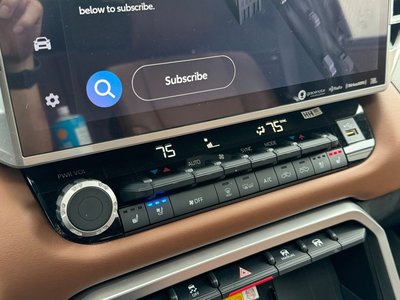صورة 49 لـ 2022 Toyota TUNDRA