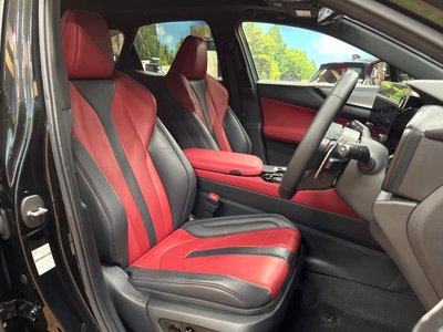 صورة مصغرة 8 لـ 2023 Lexus NX