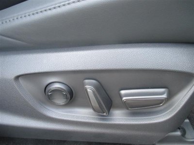 صورة 46 لـ 2022 Toyota CROWN CROSSOVER