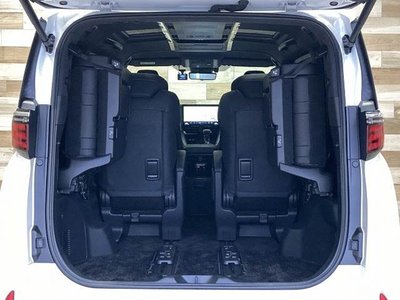 2023 Toyota ALPHARD — миниатюра 15