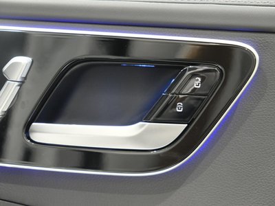 2025 Mercedes-BENZ C-CLASS thumbnail 23
