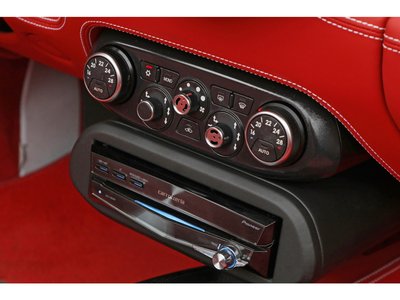 2012 Ferrari 458 SPIDER — фото 64