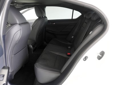 2024 Lexus IS thumbnail 21