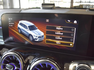 2021 Mercedes-BENZ GLB AMG 照片 37