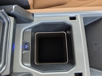 2025 LAND Rover DEFENDER thumbnail 26