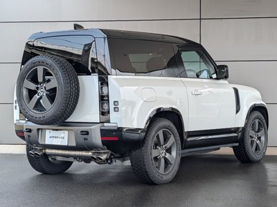 2025 LAND Rover DEFENDER photo 9