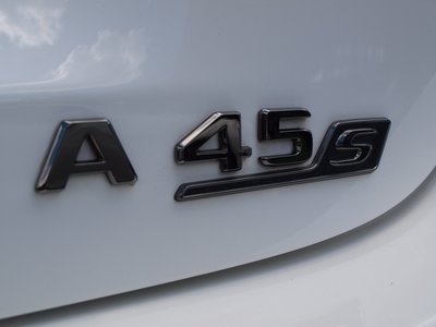 صورة 15 لـ 2025 Mercedes-BENZ A-CLASS AMG