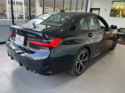 2026 BMW 3 SERIES photo 11