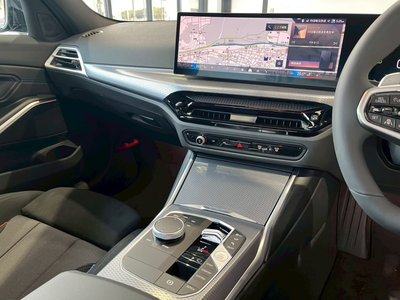 2026 BMW 3 SERIES thumbnail 22